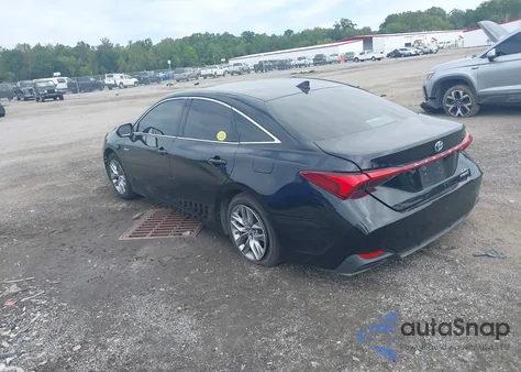 2019 Toyota Avalon Hybrid Xle z USA, uszkodzony, nr VIN 4T1B21FB3KU007257